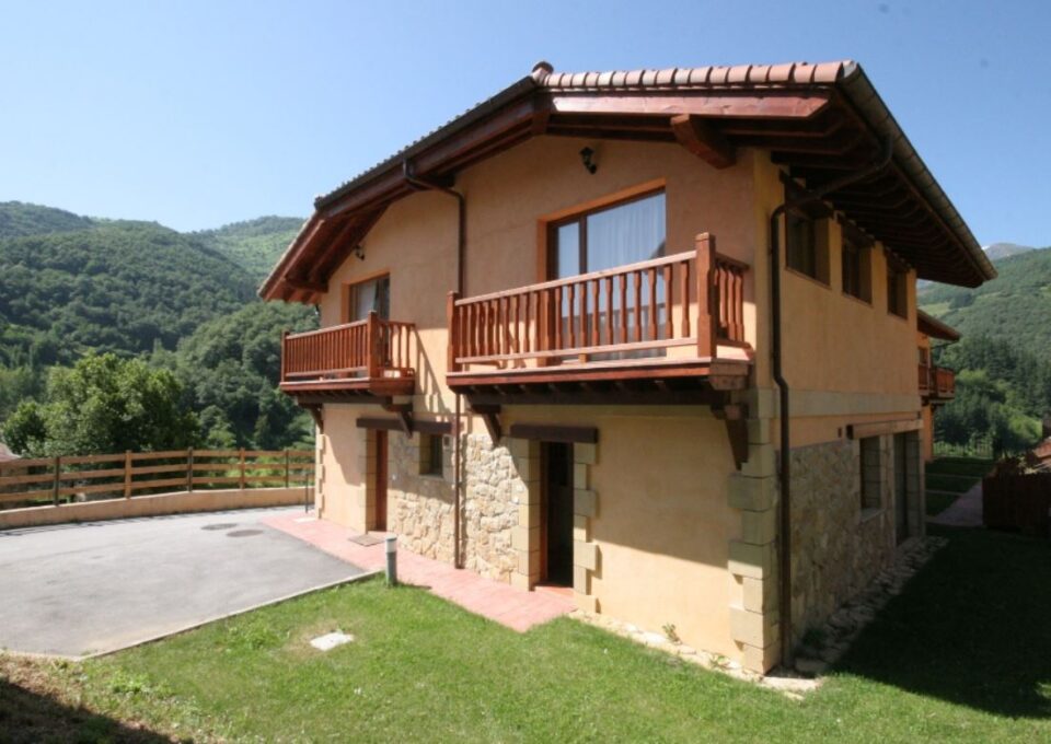 APARTAMENTOS BORES – turismo rural en Liébana y Potes, Cantabria