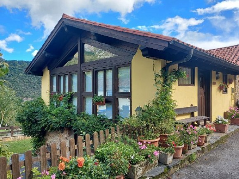 VIVIENDAS RURALES LOS PICOS DE REDO – turismo rural en Liébana y Potes, Cantabria