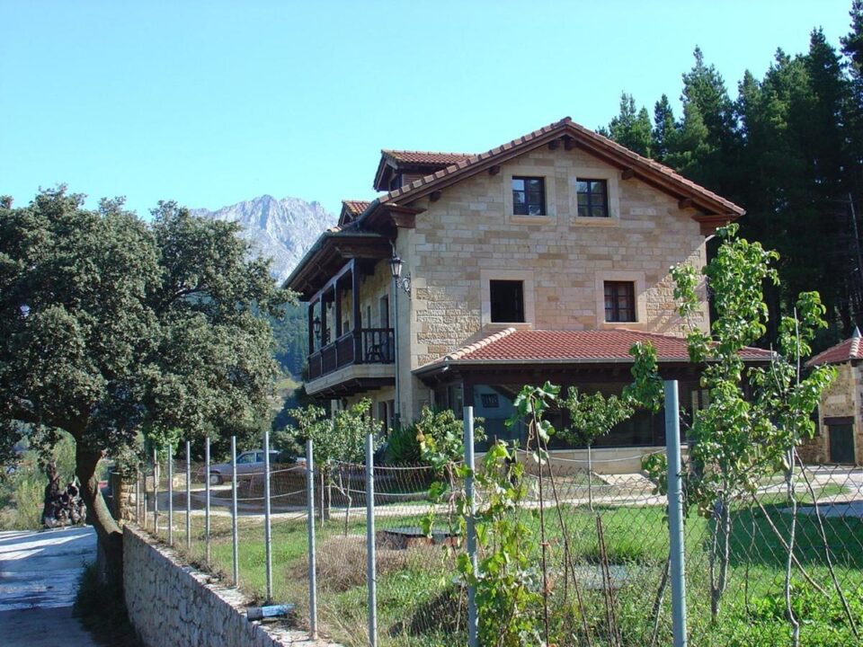 POSADA HARAS ARITZA – turismo rural en Liébana y Potes, Cantabria