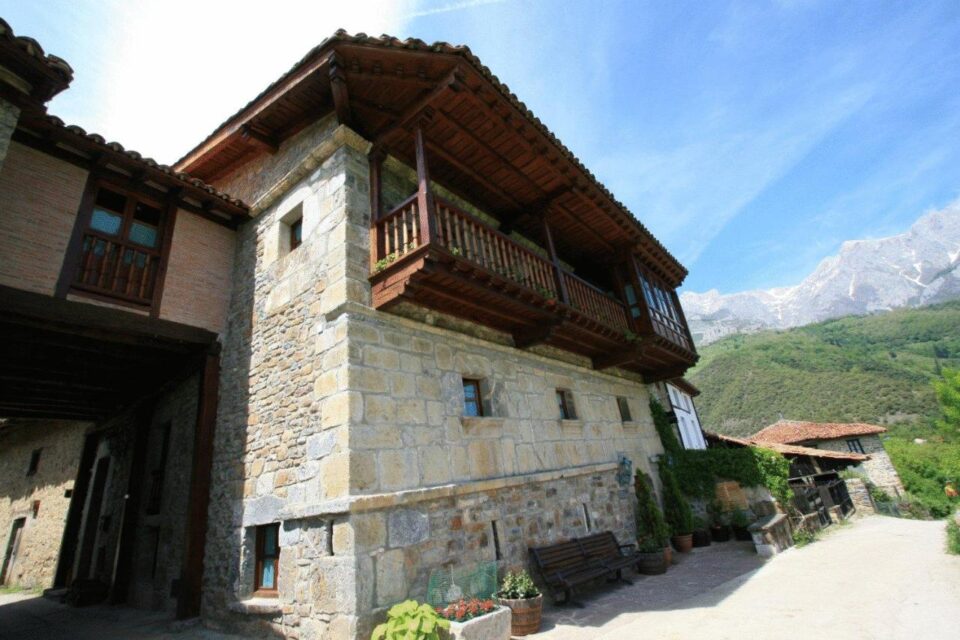 POSADA LA CASONA DE BARÓ – turismo rural en Liébana y Potes, Cantabria