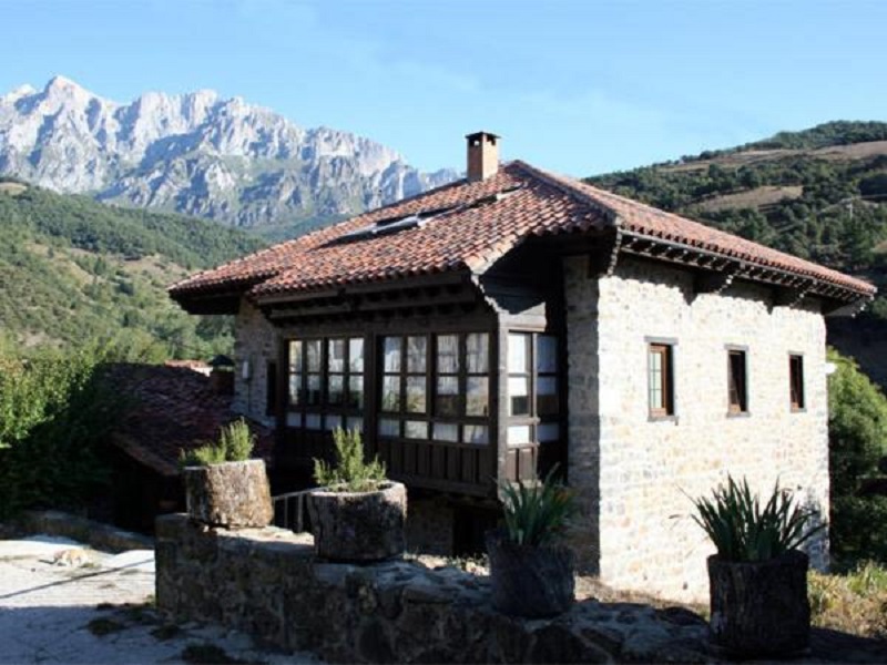 ALBERGUE TURÍSTICO VALDEBARÓ – turismo rural en Liébana y Potes, Cantabria